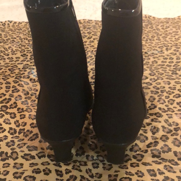 EUC Stuart Weitzman  Gortex boots. - Picture 5 of 8